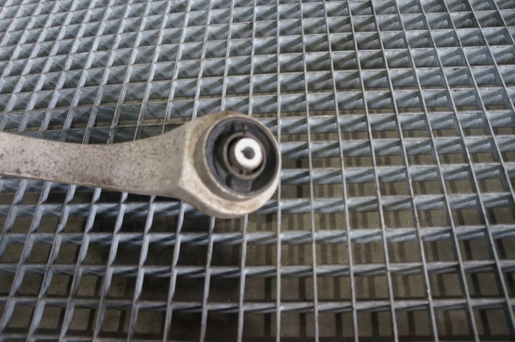 фото №7, Важіль нижній лівий перед banan audi a8 d4 3.0 tdi