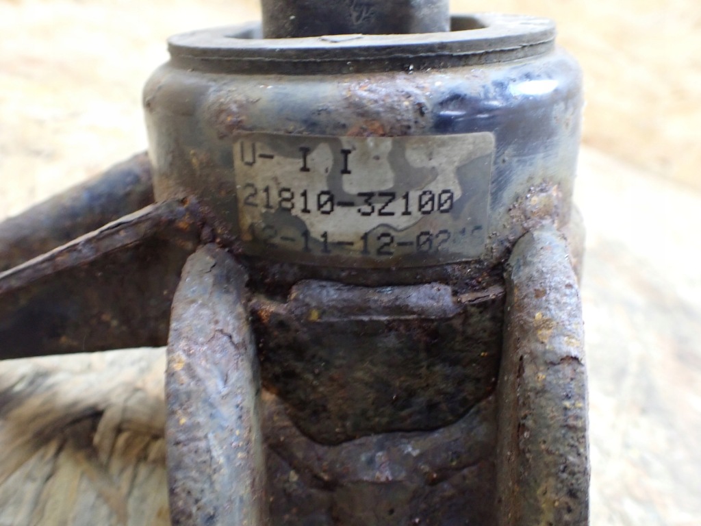 фото №10, Кронштейн кронштейн подушка двигателя hyundai i30 iii 2020 europa 21810-3z100