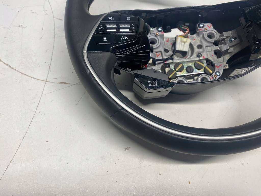 фото №6, Воздуховод кожа мультифункция kia niro ii electric 21-23