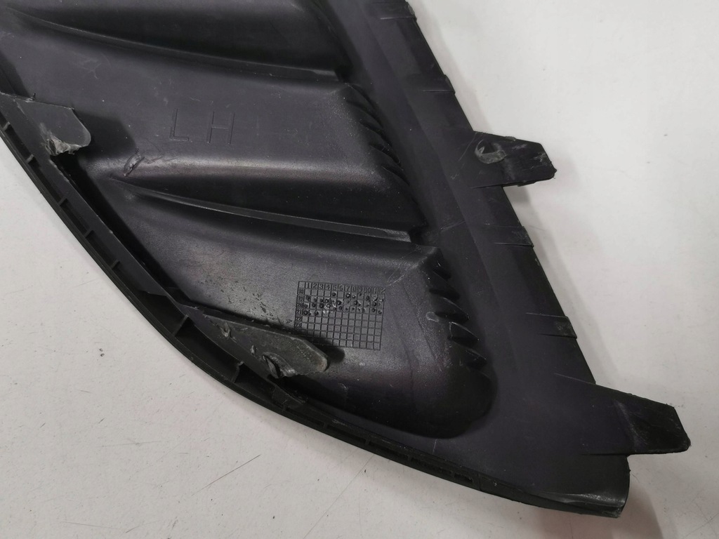 фото №10, Решётка бампера заднего kia ceed iii правая i левая 751.