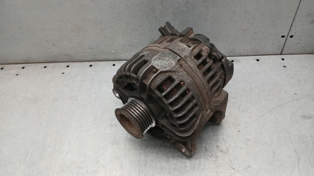 Купить Генератор ford cougar 98-02r 2.0b 0124415006