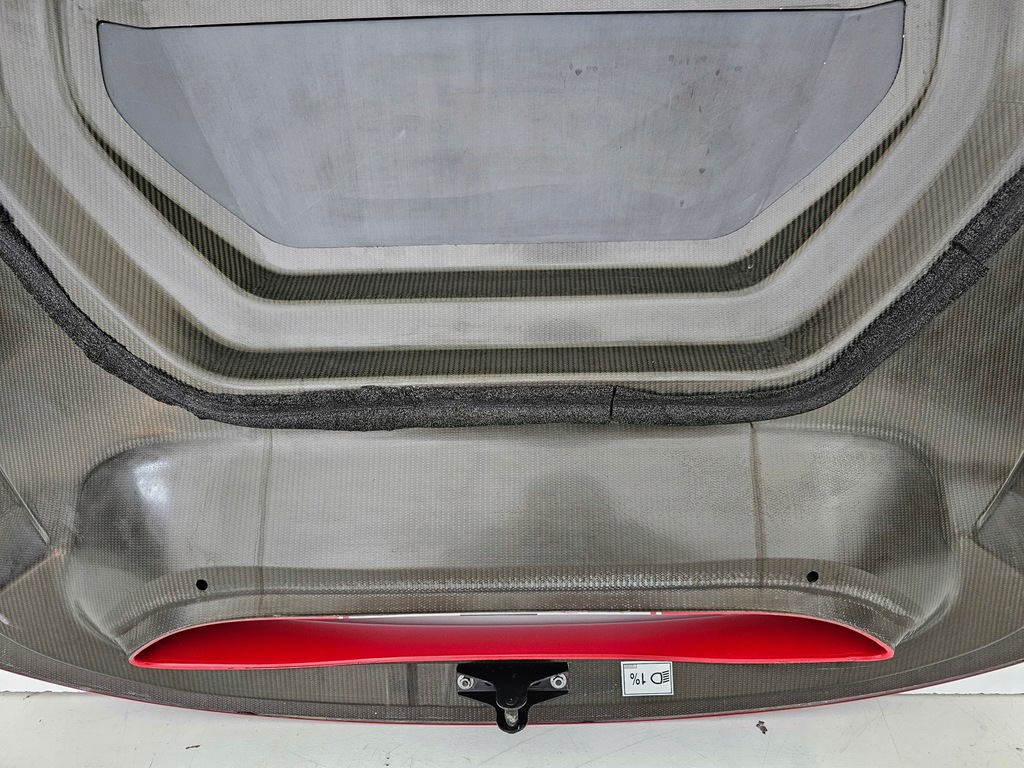 фото №10, Ferrari 488 pista капот кришка двигуна