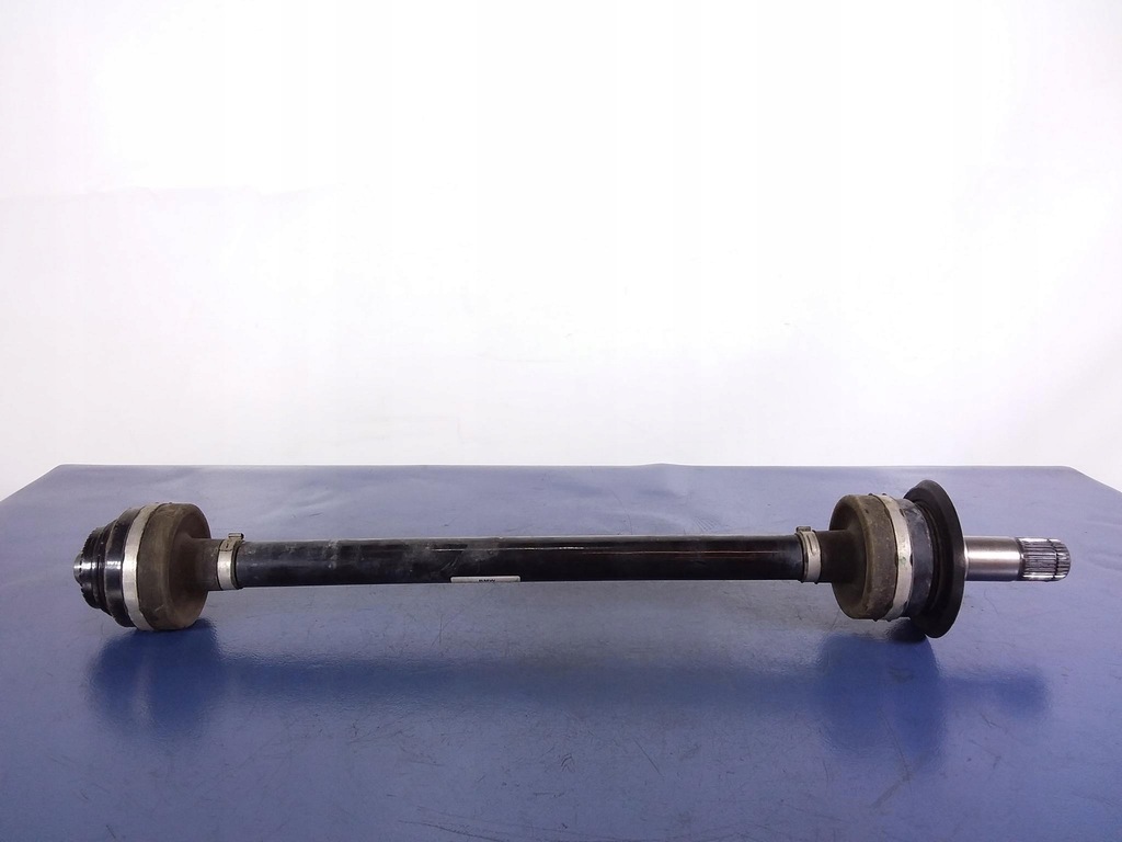 фото №1, Bmw 5 g30 4.4 xdrive привідний вал права задня 8664656