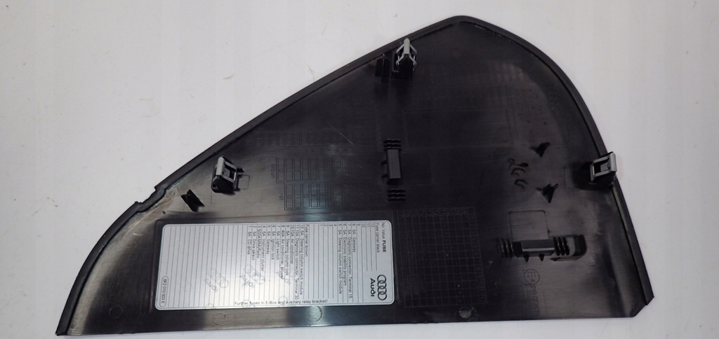 фото №8, Накладка защита бок панели левая a4 b8 8k0857085a