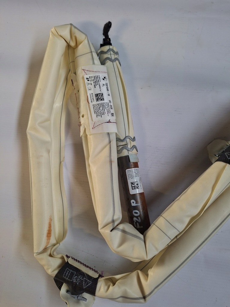 фото №3, Bmw f20 шторка безопасности правая оригинал