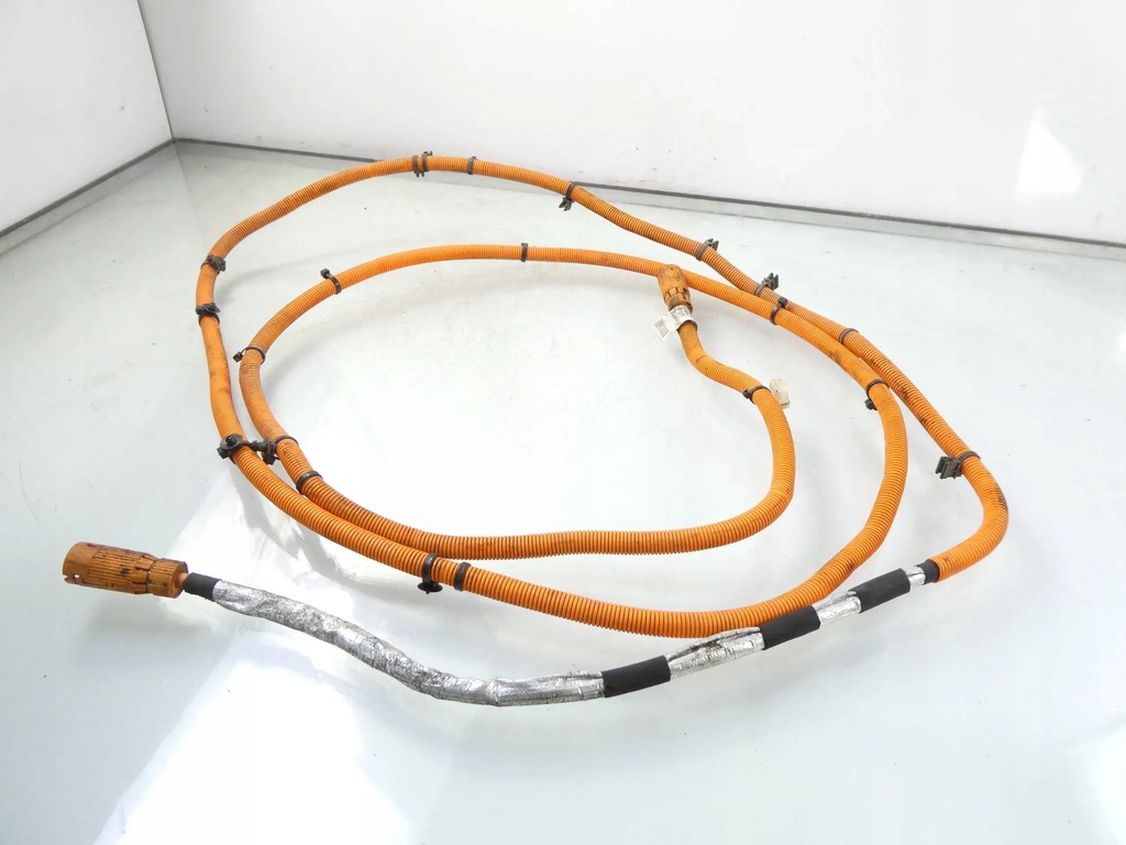 фото №1, Шланг wysokiego напряжения bmw i3 l01 9394652