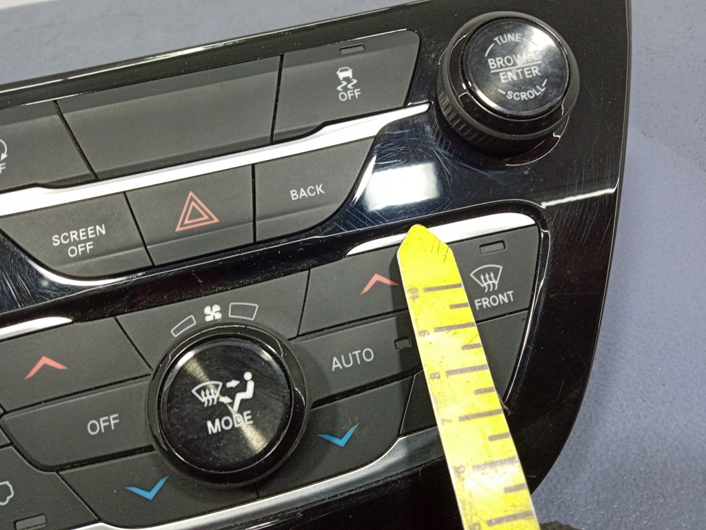 фото №4, Chrysler pacifica ii 16- панель радіо кондиціонера p68238885ae