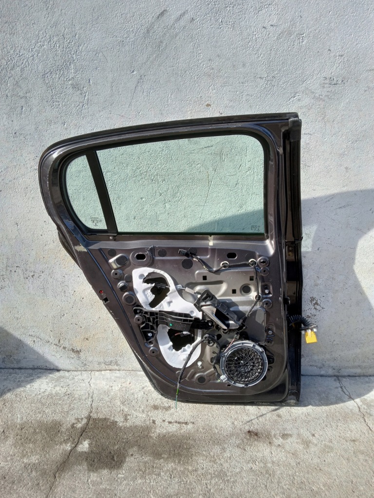 фото №4, Peugeot 208 ii 19- дверь задние задняя