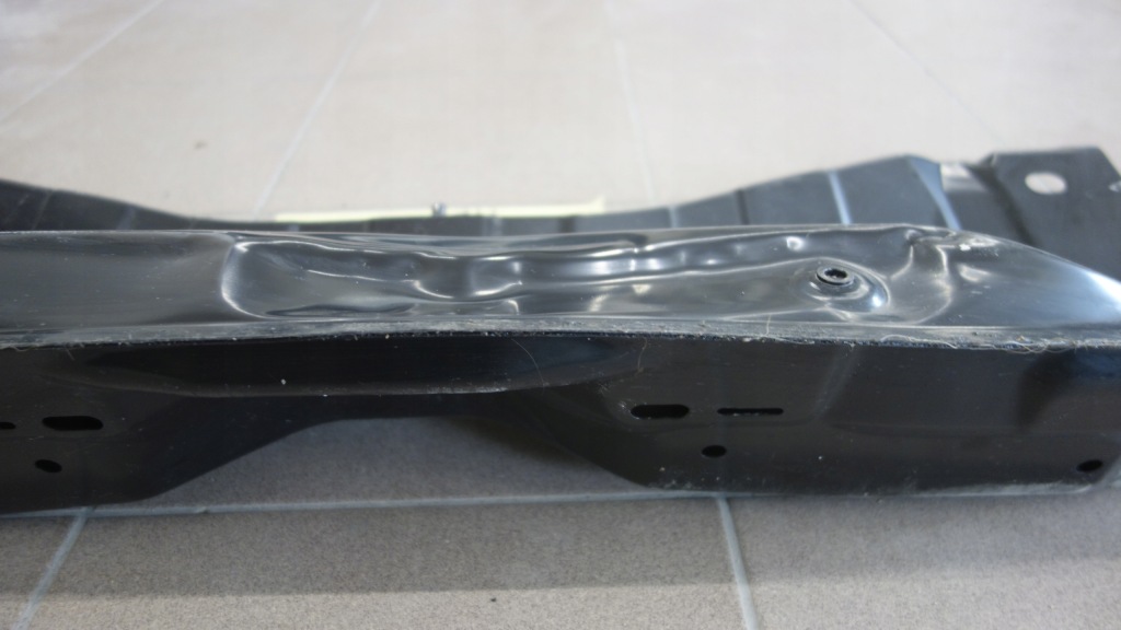 Tesla model y pas задній підсилювач обшивка Недорого