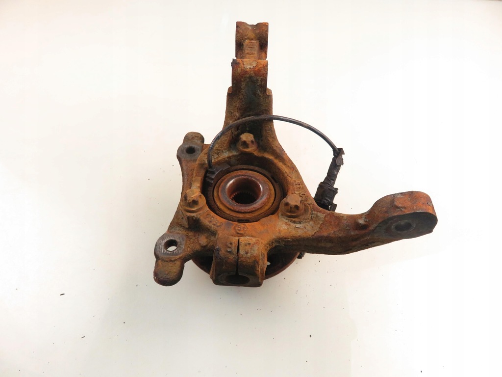 фото №8, Поворотный кулак передняя правая opel zafira b 2.2