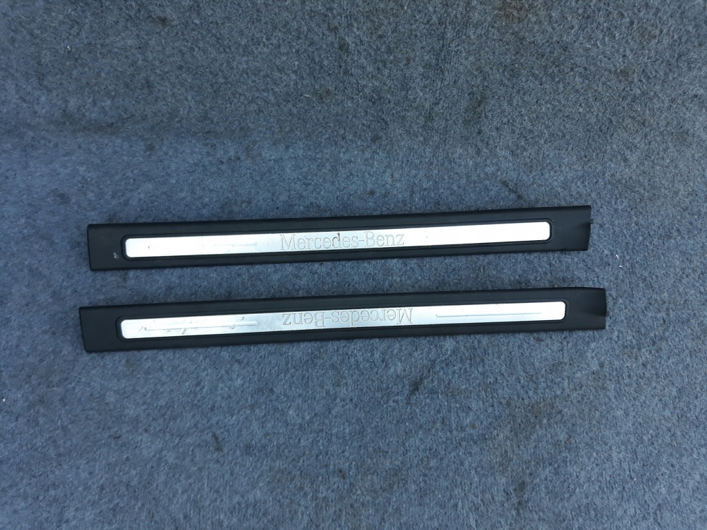 Купити Молдинг накладка перед mercedes w169 w245