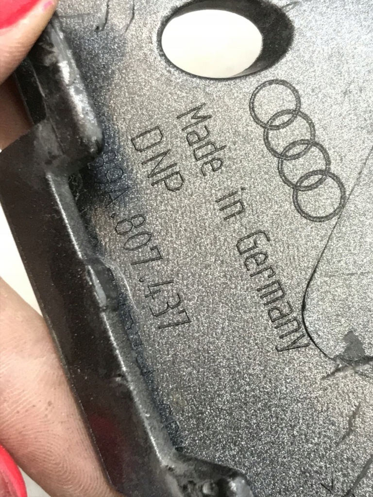 фото №12, Audi q4 кутик бампера лівий 89a807103b