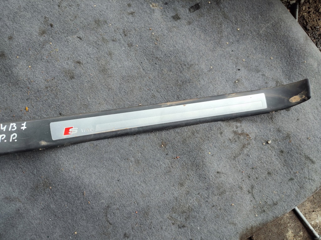 фото №1, Правая перед молдинг порог audi a4 b7 s-line