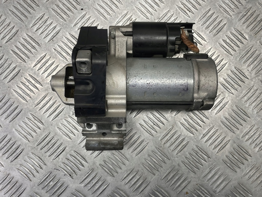 Купити Bmw оригінальний номер 8671505 x5 g05 стартер