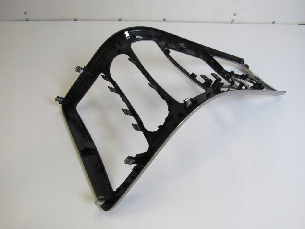 фото №7, Element консолі центральної середина mercedes-benz e a207 a1726801936-merc