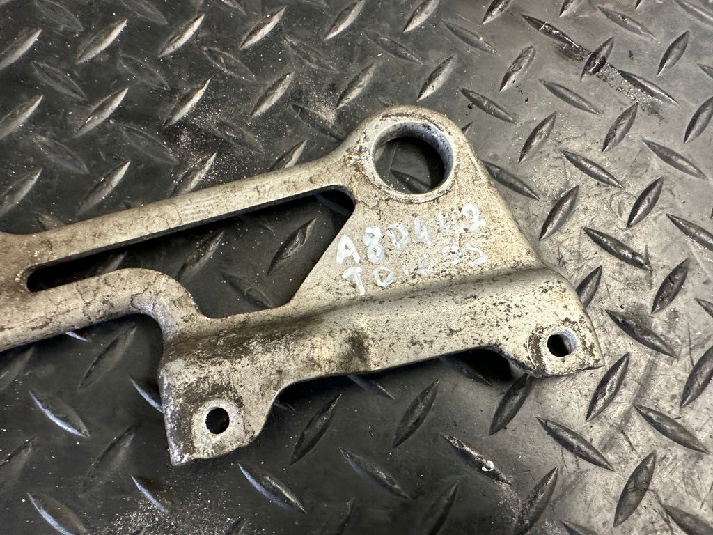 фото №5, Кронштейн інтеркулер ліва audi a8 d4 4.2 tdi cds 4h0145841e