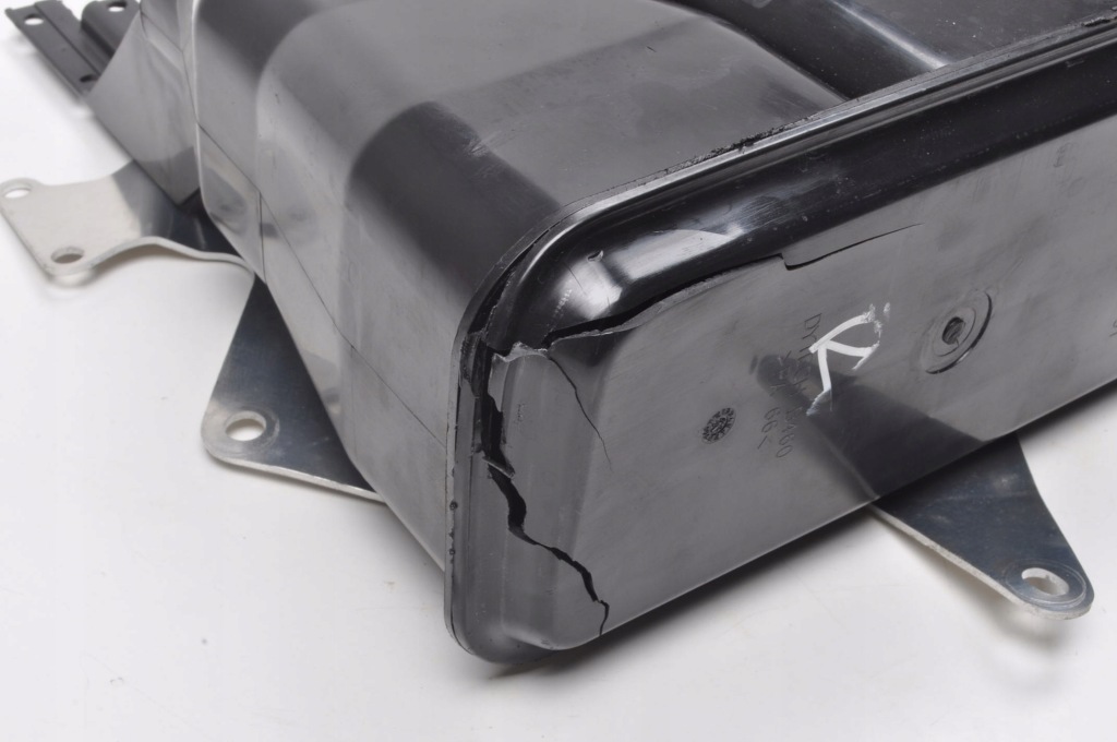 фото №6, Ferrari portofino f164 3.9 фільтр вугільний 22r 000342652 000872015