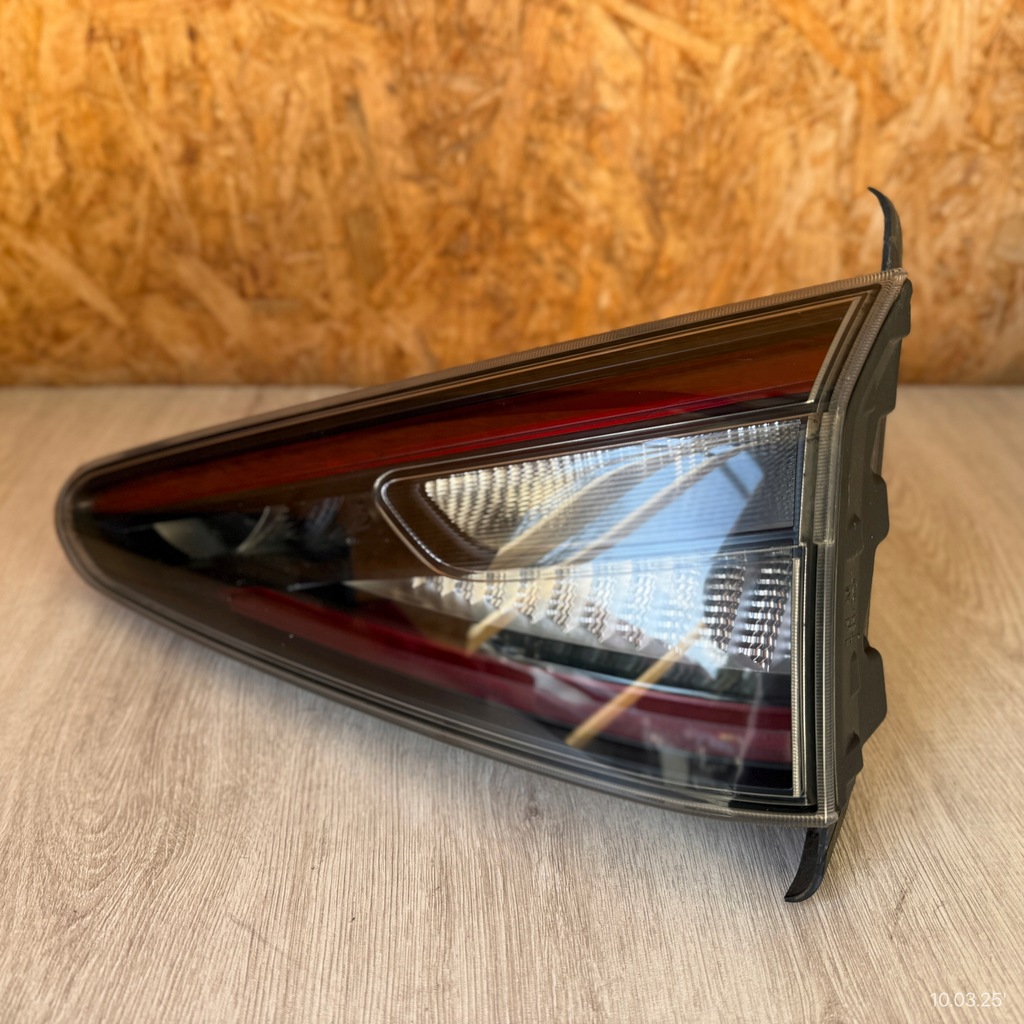 фото №3, Лампа задня права кришки alfa romeo stelvio lift 20797999