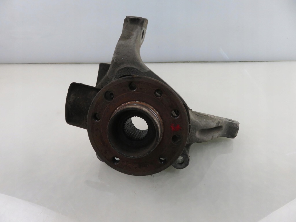 Купити Поворотний кулак ступиця передня права opel vectra c 1.9 cdti - з 19 dt