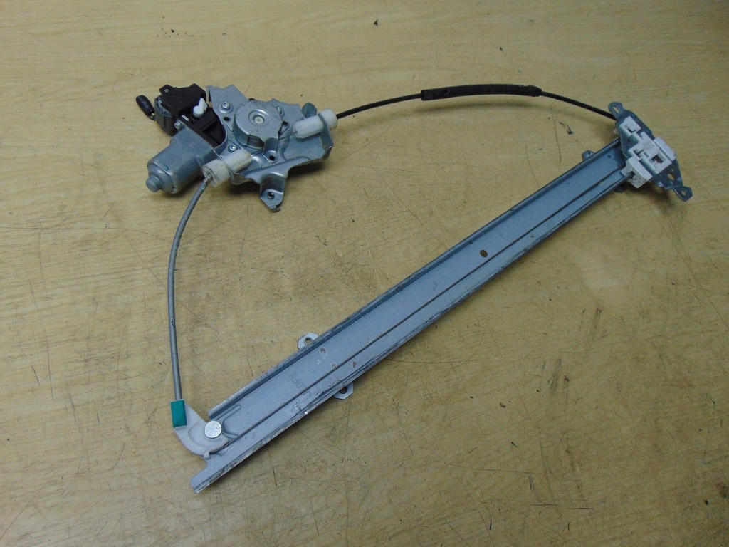 фото №10, Механизм стекло правый перед nissan nv200 europa