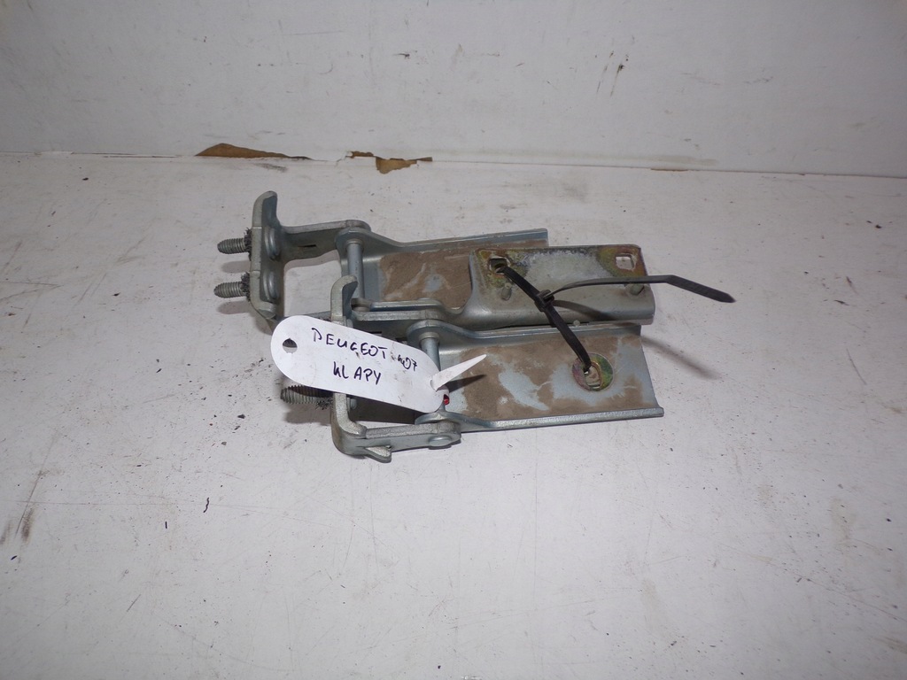 фото №1, Петли крышки багажника peugeot 407 kombi