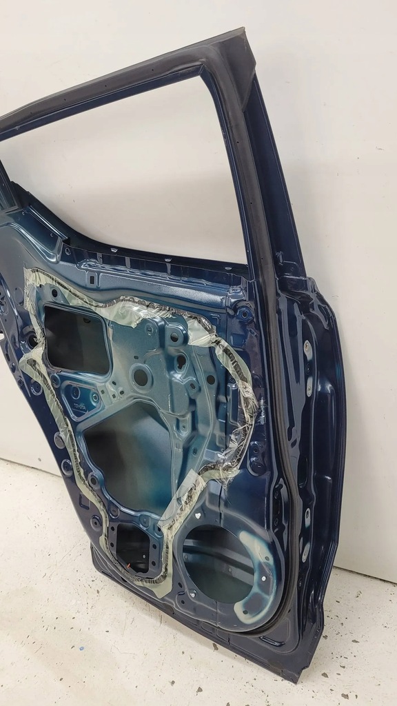 фото №8, Toyota c-hr chr 16+ дверь задняя задние левая fv