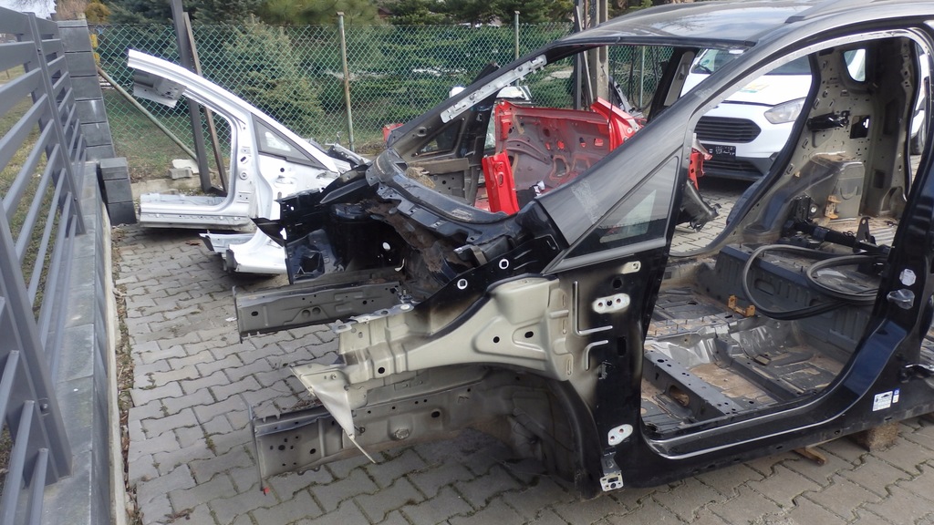 фото №1, Ford ecosport четверть лонжерон левая передняя