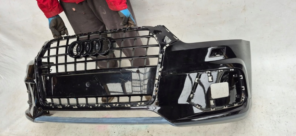 Audi q3 8u0 lift 14- бампер перед передний 8u0807437ad Киев