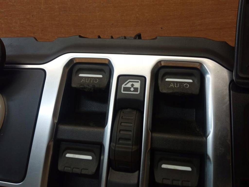 фото №7, Панель керування вікон водія jeep wrangler jl iv