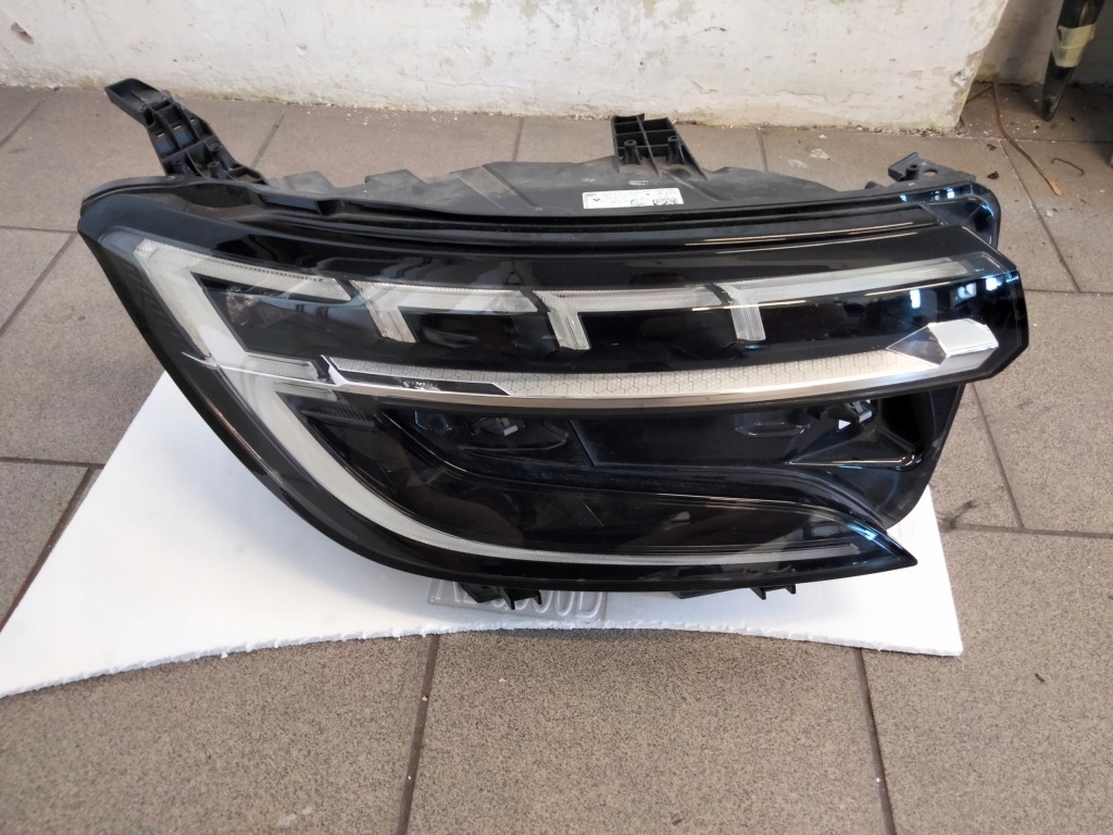 Купить Renault austral 22- лампа правая перед передняя full led matrix