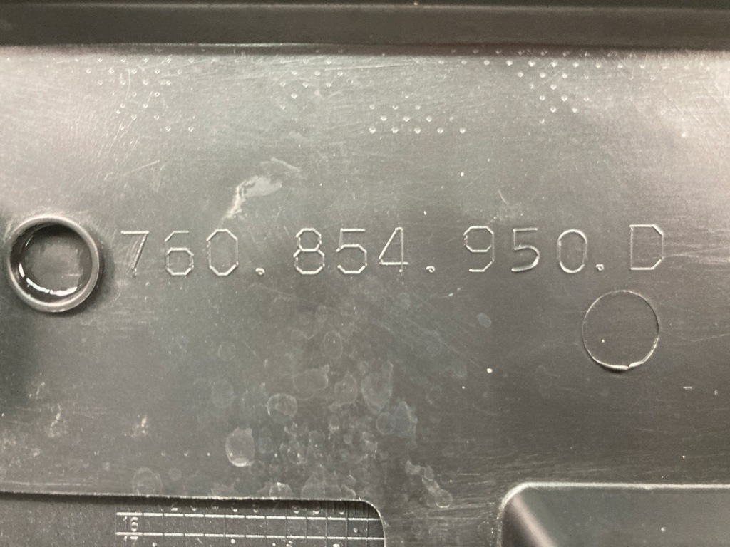 фото №9, Молдинг дверь правая задняя vw touareg iii r-line