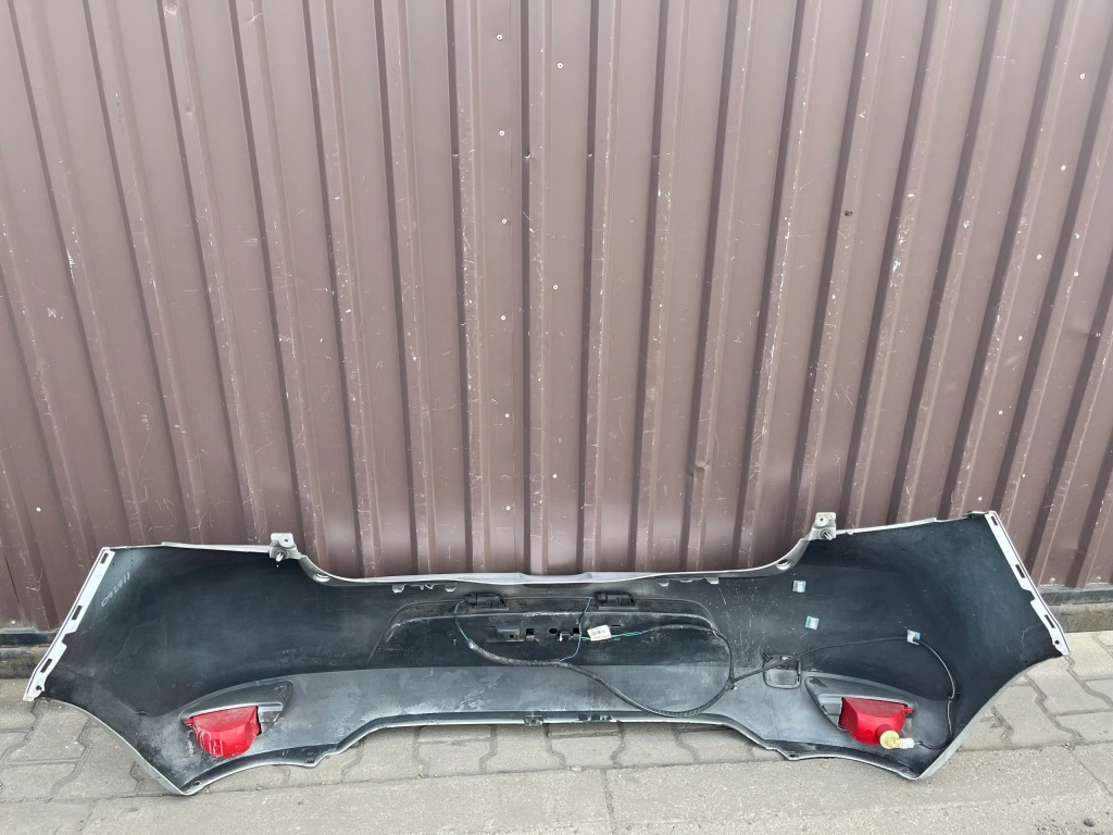 Renault clio 3 3 рестайлинг  09-12r бампер задний задний серебристый 8200800134 Недорого