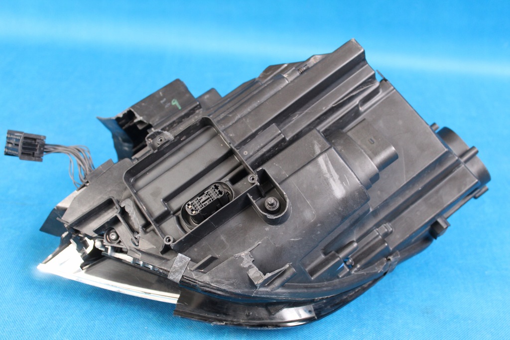 фото №13, Фара диодный led правый перед оригинальный номер audi a4 rs4