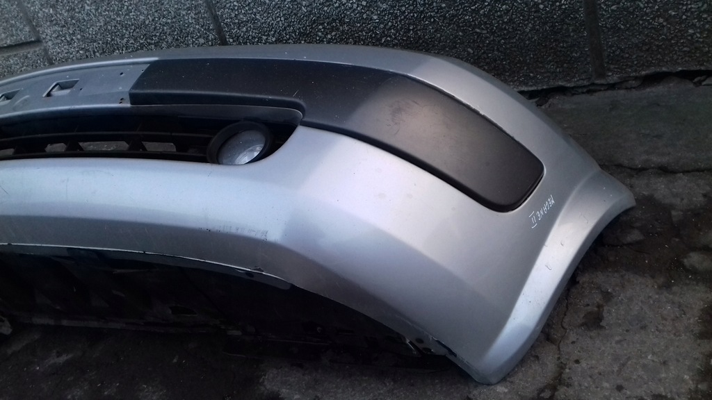 фото №7, Бампер перед передній 8200142000 renault megane ii 02-05