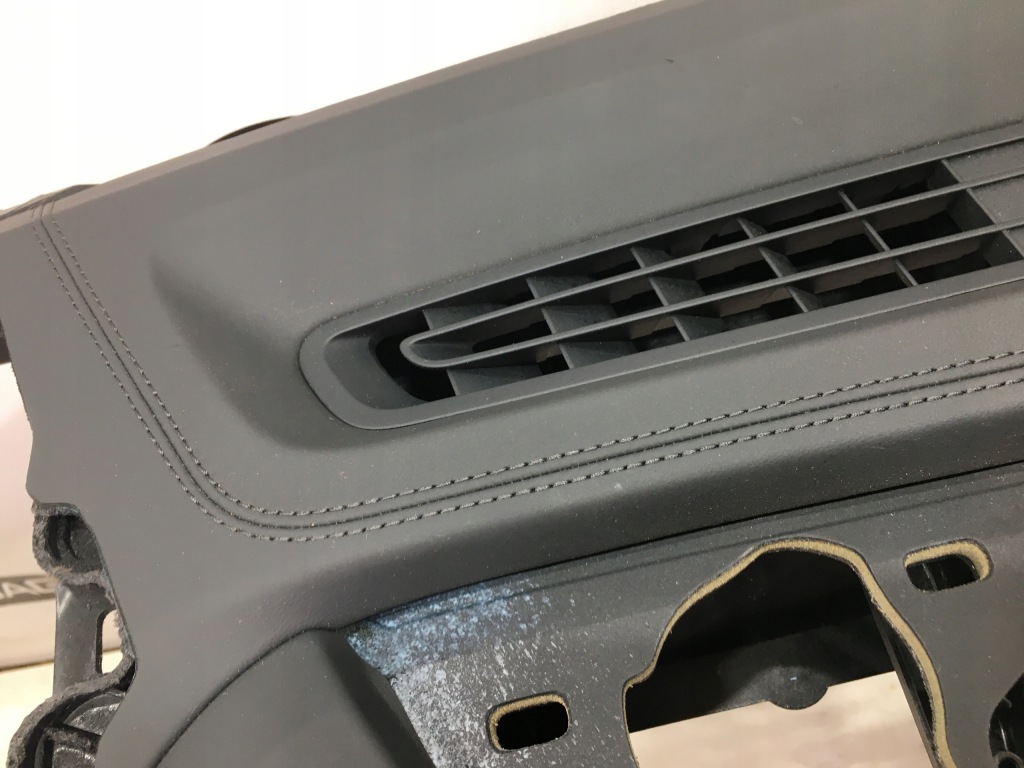 фото №6, Audi q8 4m8 head up pomarańczowo-czarna nić приборная панель консоль подушка безопасности ремни org