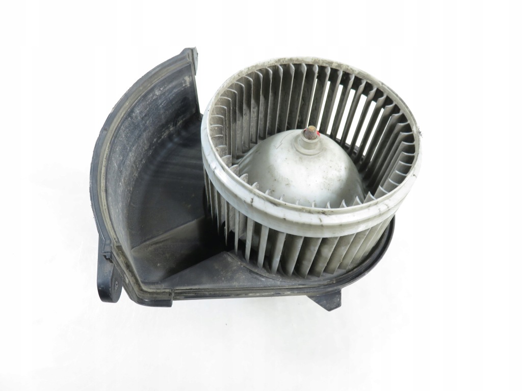 фото №1, Повітродувка opel movano b 2010- 173830100
