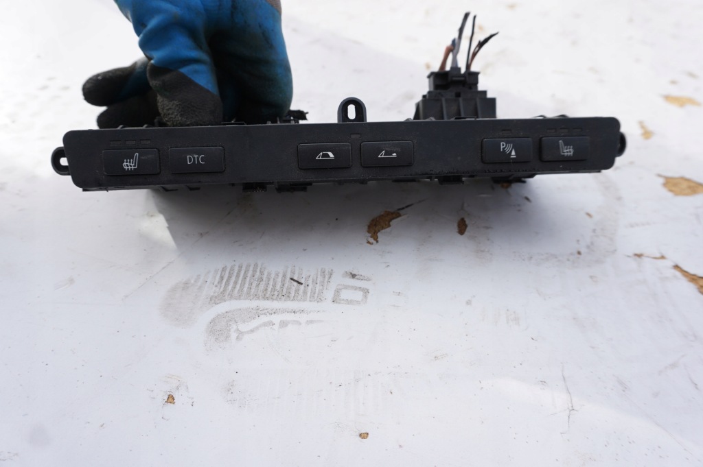 фото №1, Панель переключателей 6969442 bmw 6 e64