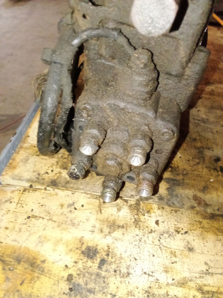 Купити Vw t4 2.5 дизель насос упорскування 0460415983 l714-1 b15005 074130115b b00