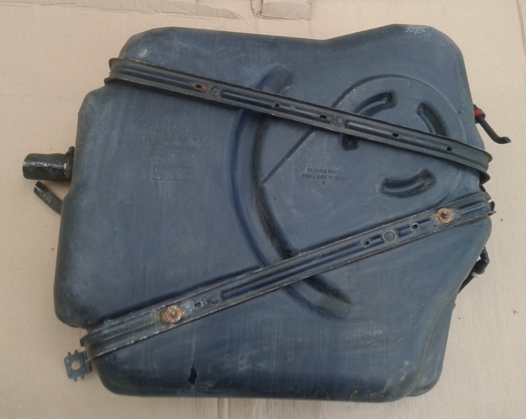 фото №7, Бак топлива bak ford focus c-max 1 i mk1 2003-2010 3m51-9k007-ud