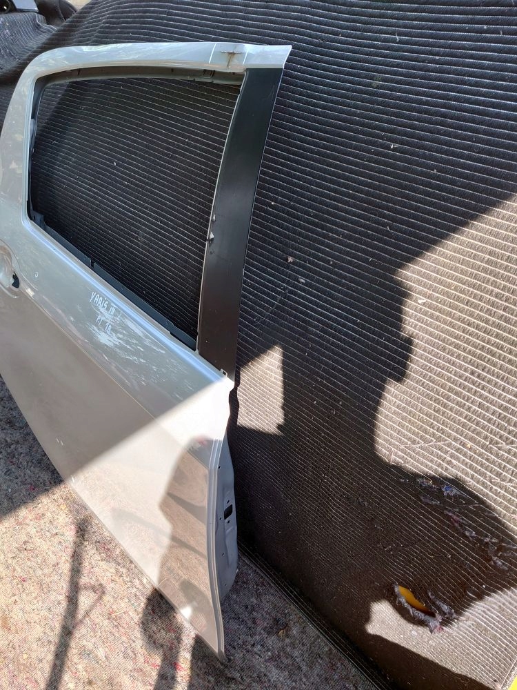 фото №6, Toyota yaris iii 11-17 дверь правый задняя задние