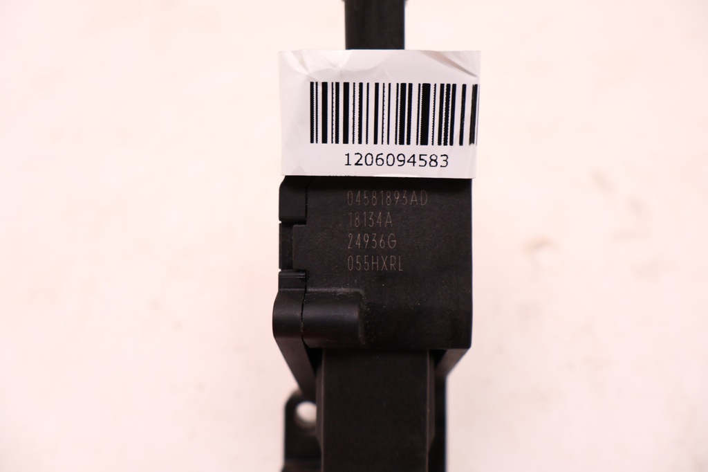 фото №7, Jeep wrangler jl 2.2 mtj 18- педаль потенціометр газу '04581893ad