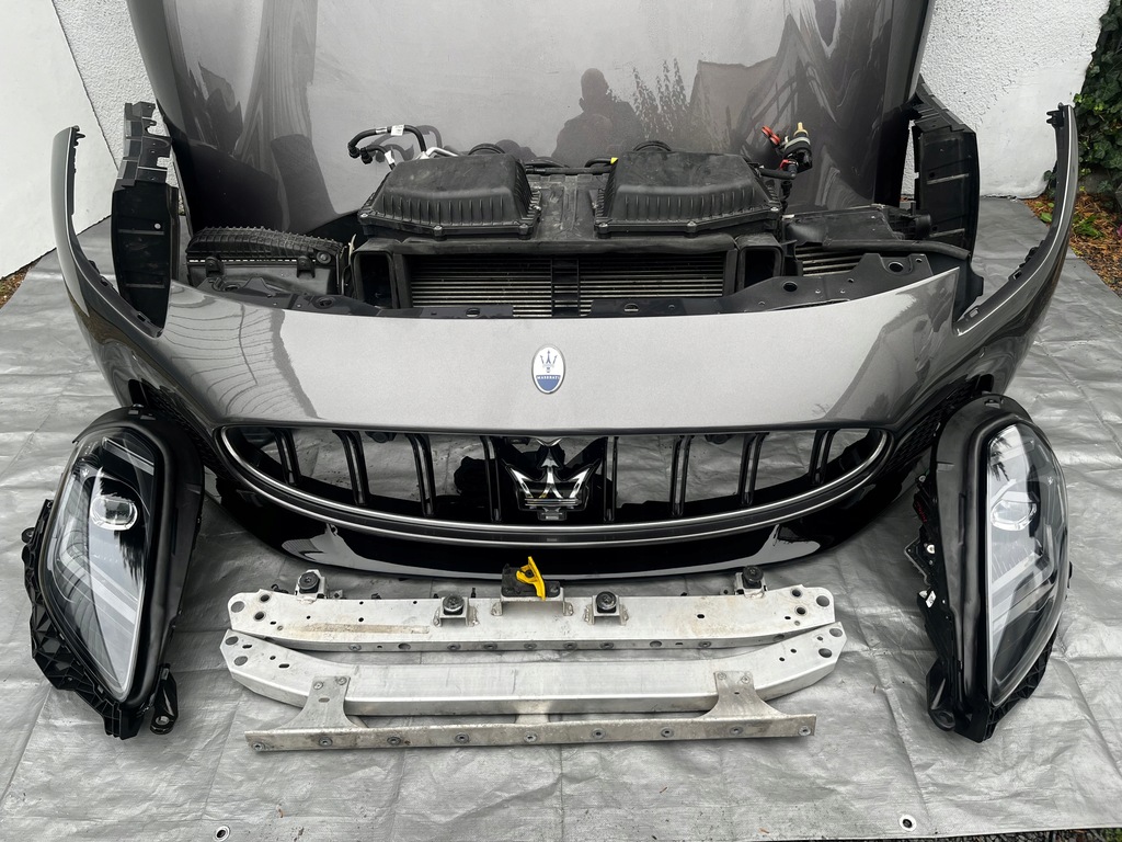 фото №6, Maserati granturismo m189 бампер капот лампы перед kompletny 2022-