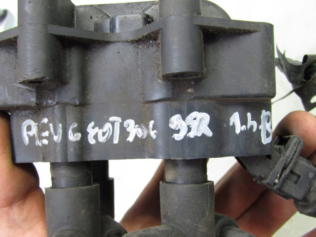 фото №9, 306 1.4 b 98r катушка зажигания с шланги