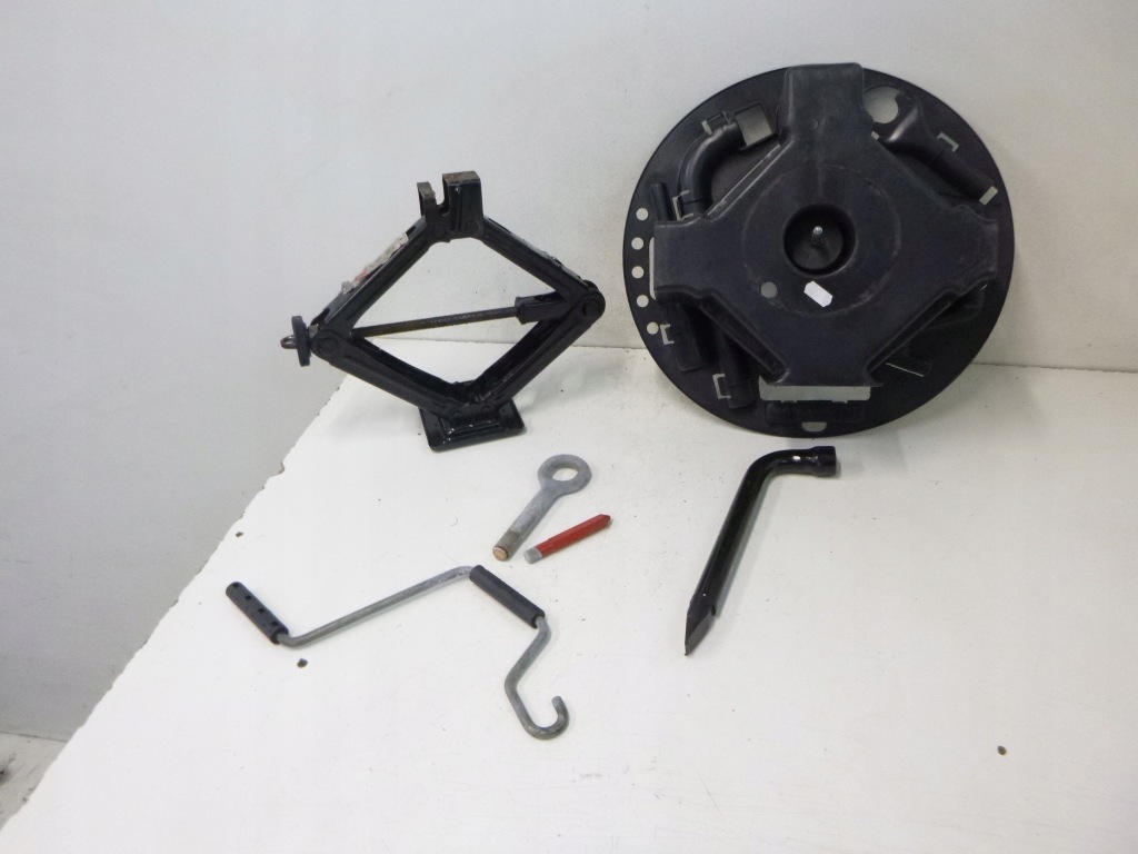 Набор инструментов кулиса ушко alfa romeo 147 05r. Доставка