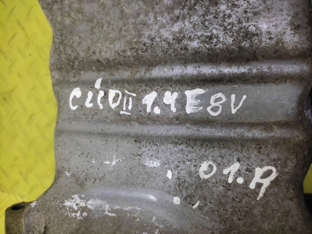 фото №9, Renault clio ii 1.4 поддон поддон масляная 8200050570