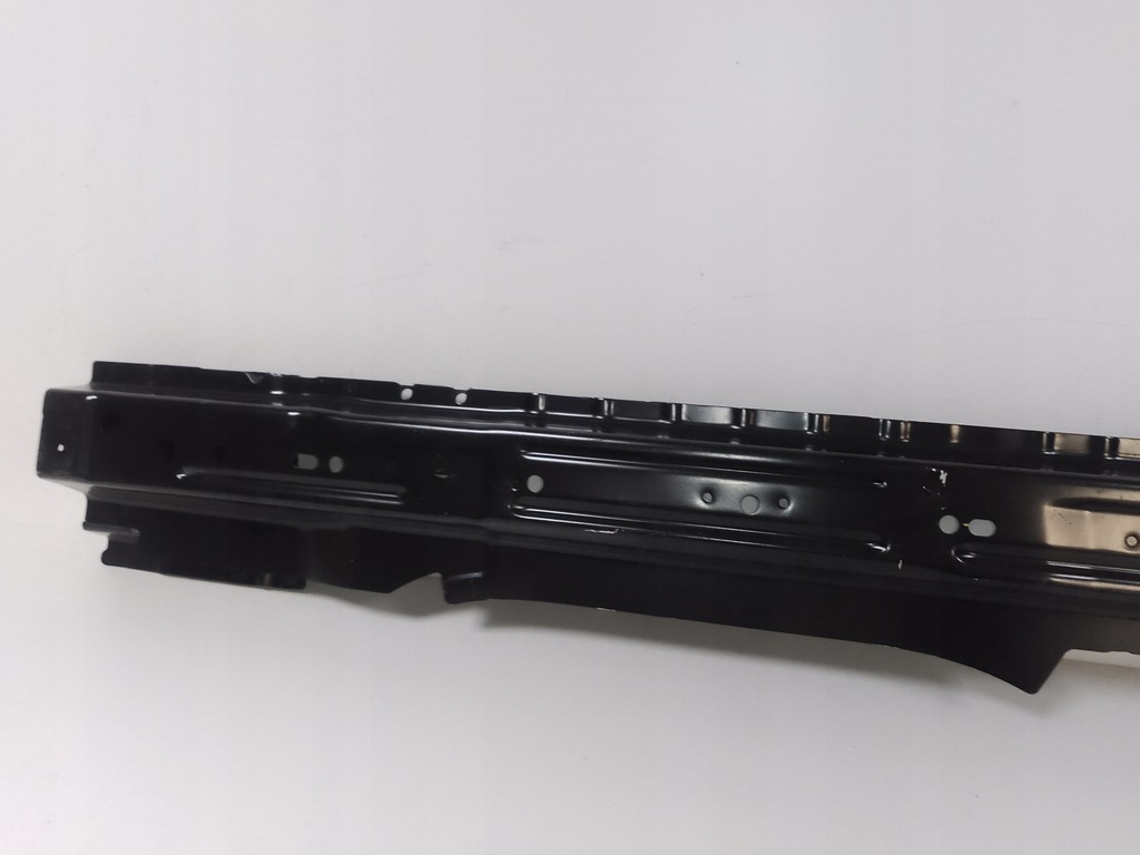 фото №10, D642 - land rover velar порог внутренний правый lr091148