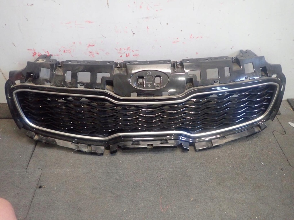 фото №1, Решётка радиатора kia sportage iv 2015- gt-line 86352-f1500