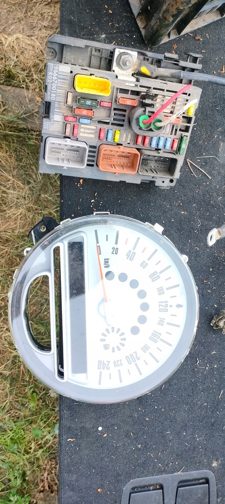 фото №1, Mini cooper r56 one 1.4 лічильник прилади eu 9136195