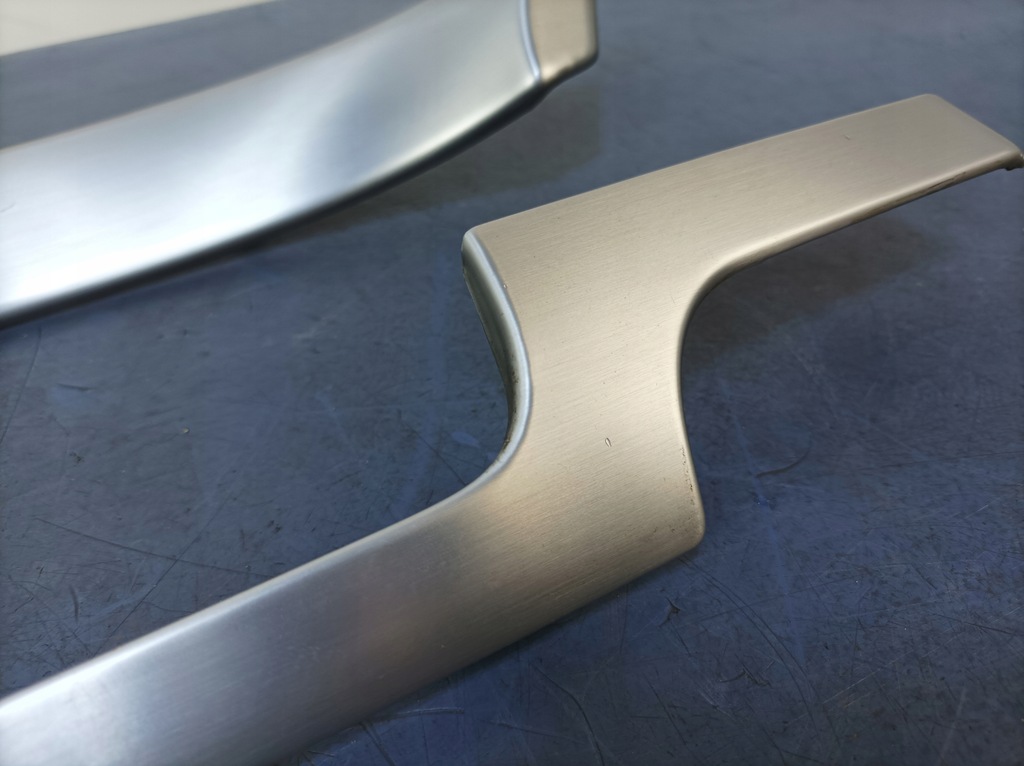 фото №4, Audi a4 b7 avant декори двері панелі алюміній