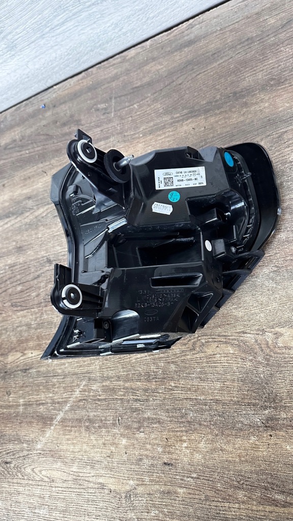 фото №3, Ford explorer 24- лампа задня ліва led europa r2kb-13405-bc